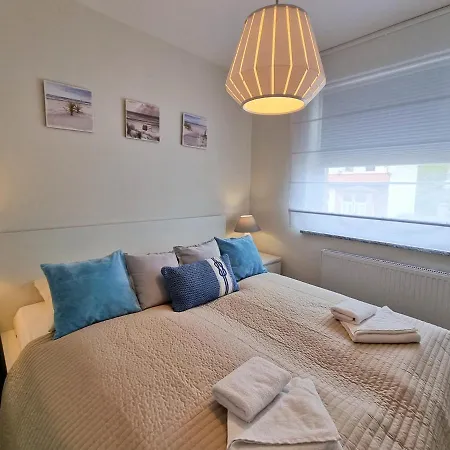 Visit Baltic - Kwartal Rozy Wiatrow 2 Sypialnie Parking Inclusive Sk28 슈비노우이스쳬