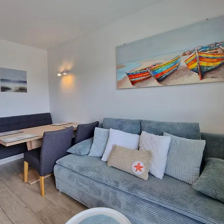 Visit Baltic - Kwartal Rozy Wiatrow 2 Sypialnie Parking Inclusive Sk28 아파트 슈비노우이스쳬