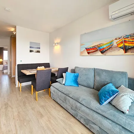 아파트 Visit Baltic - Kwartal Rozy Wiatrow 2 Sypialnie Parking Inclusive Sk28 *